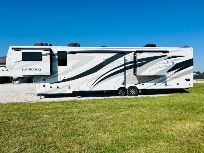 2023 CrossRoads 2023 CrossRoads Redwood - thumbnail 8