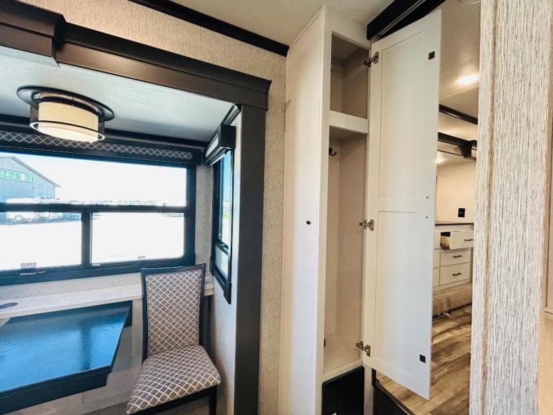 2023 CrossRoads 2023 CrossRoads Redwood - thumbnail 47