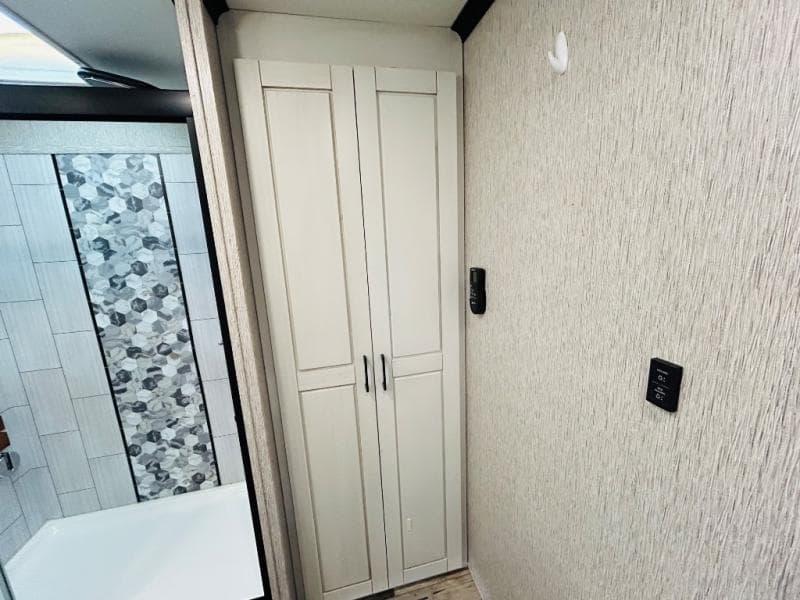 2023 CrossRoads 2023 CrossRoads Redwood - thumbnail 74