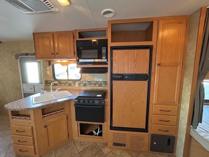 2011 Heartland 2011 Heartland North Country - thumbnail 20