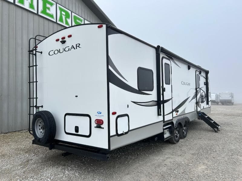 2021 Keystone 2021 Keystone Cougar - thumbnail 9