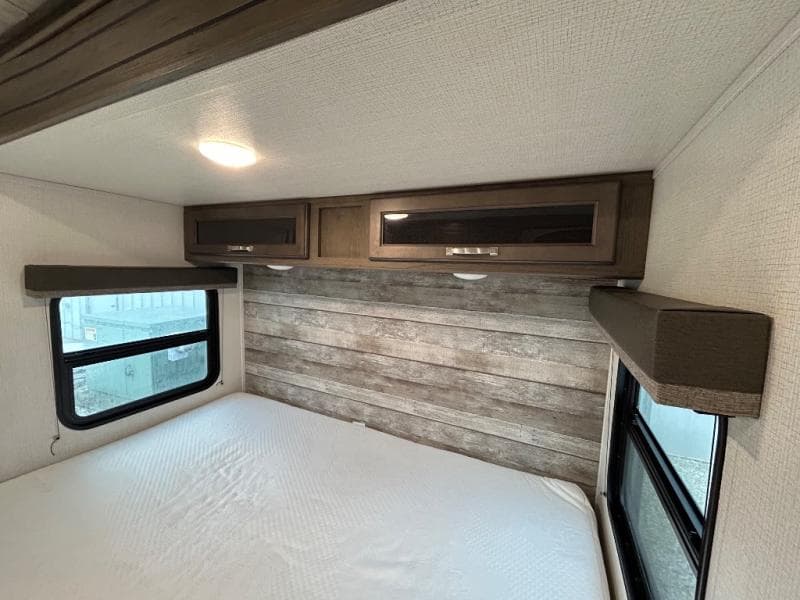 2021 Keystone 2021 Keystone Cougar - thumbnail 32