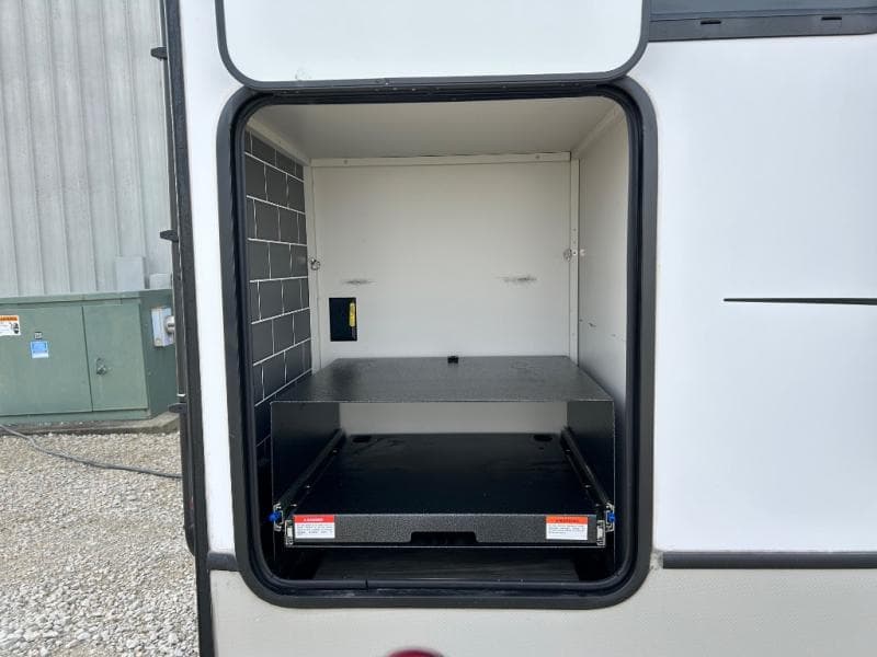 2024 Keystone 2024 Keystone Cougar - thumbnail 12