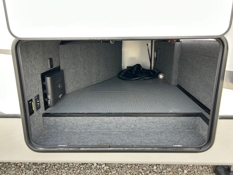 2024 Keystone 2024 Keystone Cougar - thumbnail 13