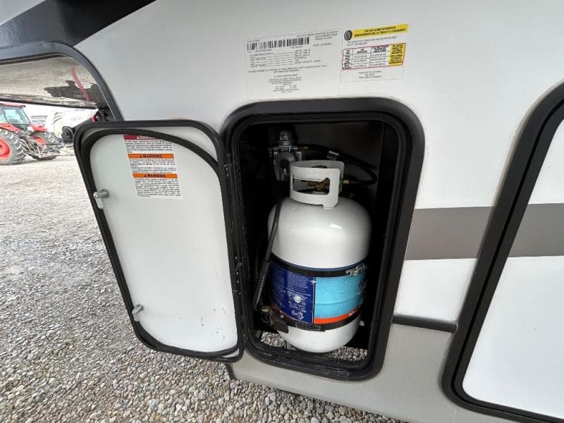 2024 Keystone 2024 Keystone Cougar - thumbnail 14