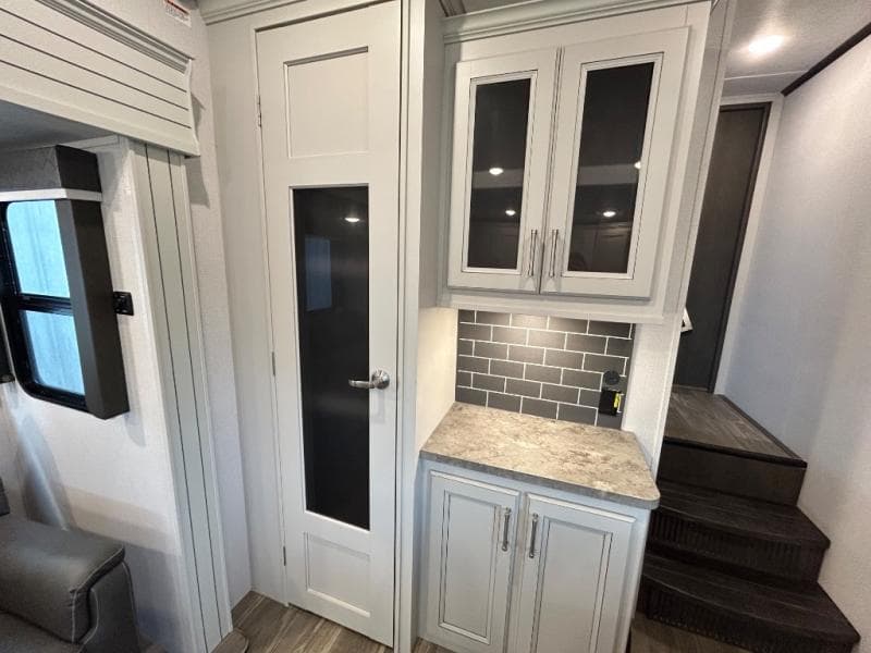 2024 Keystone 2024 Keystone Cougar - thumbnail 38