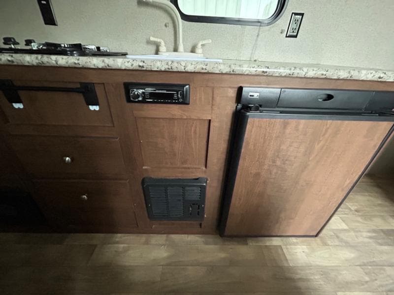 2018 Keystone RV 2018 Keystone RV KZ RV Hideout - thumbnail 16