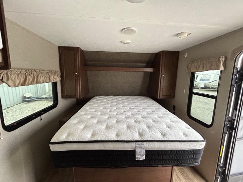 2018 Keystone RV 2018 Keystone RV KZ RV Hideout - thumbnail 28