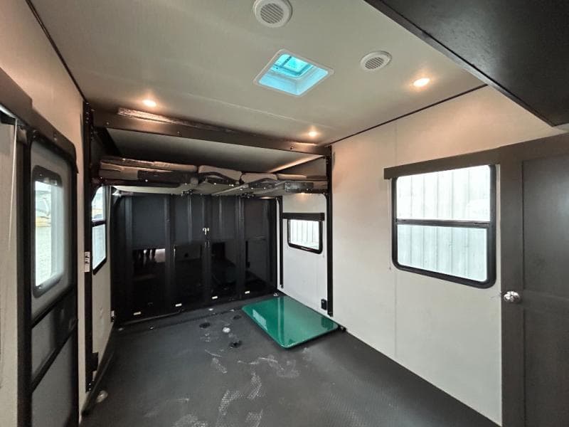 2022 Grand Design 2022 Grand Design Momentum G-Class - thumbnail 31