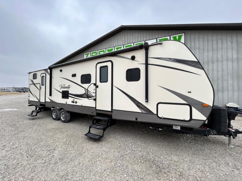 2017 CrossRoads 2017 CrossRoads Volante - thumbnail 4