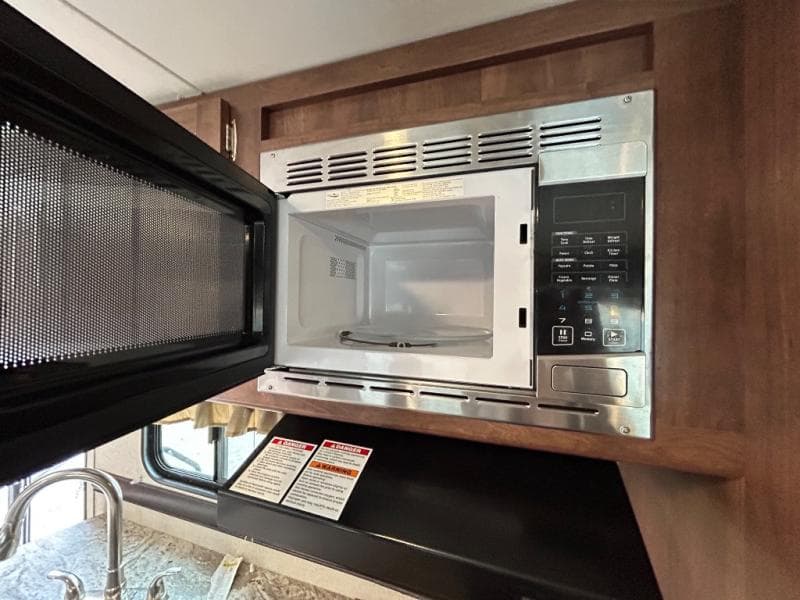 2017 CrossRoads 2017 CrossRoads Volante - thumbnail 18