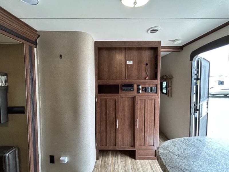 2017 CrossRoads 2017 CrossRoads Volante - thumbnail 25