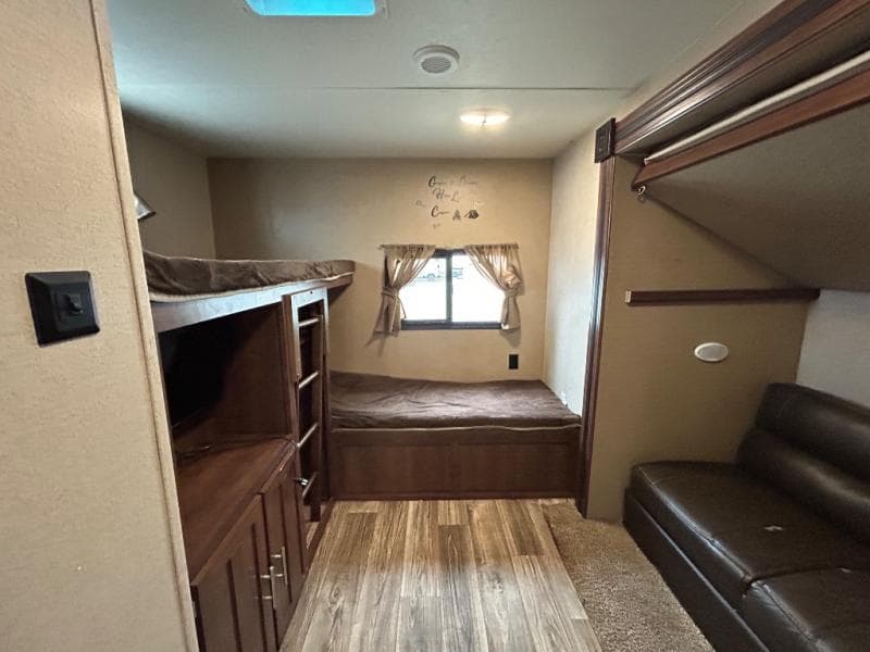 2017 CrossRoads 2017 CrossRoads Volante - thumbnail 26