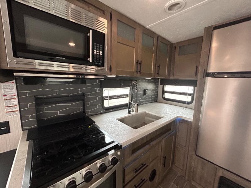 2020 Palomino 2020 Palomino Puma - thumbnail 23