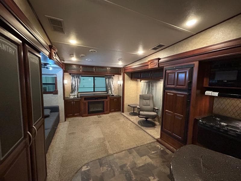 2014 Prime Time 2014 Prime Time Crusader - thumbnail 13