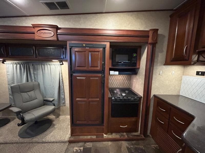 2014 Prime Time 2014 Prime Time Crusader - thumbnail 15