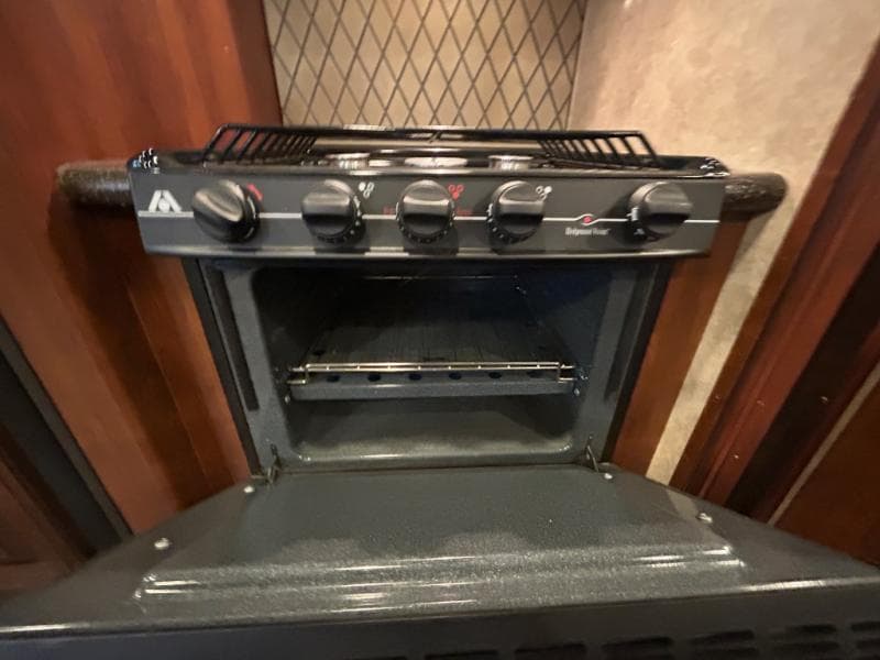 2014 Prime Time 2014 Prime Time Crusader - thumbnail 23