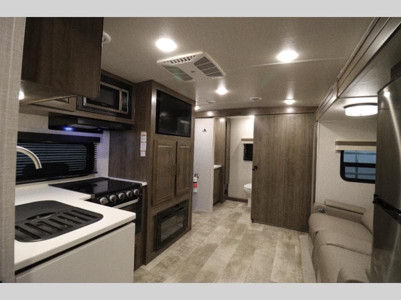 2023 Forest River 2023 Forest River Rockwood Mini Lite - thumbnail 33