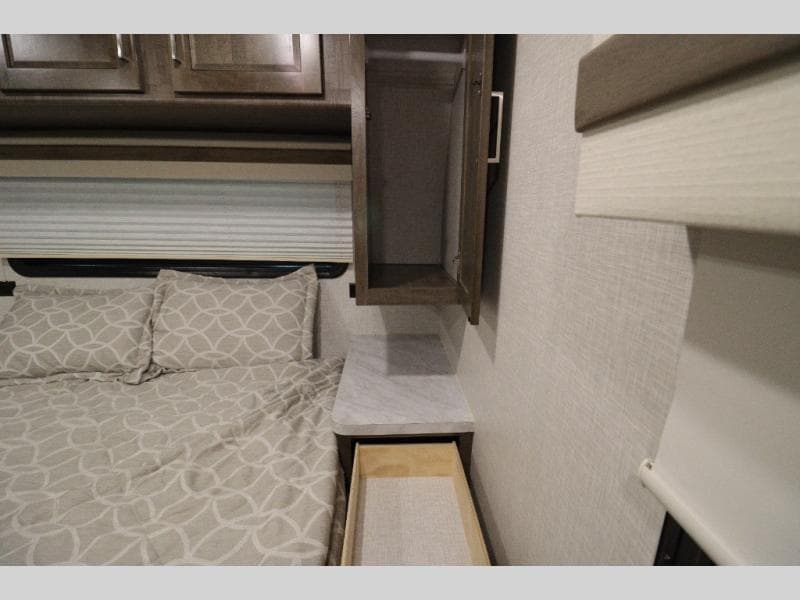 2023 Forest River 2023 Forest River Rockwood Mini Lite - thumbnail 40