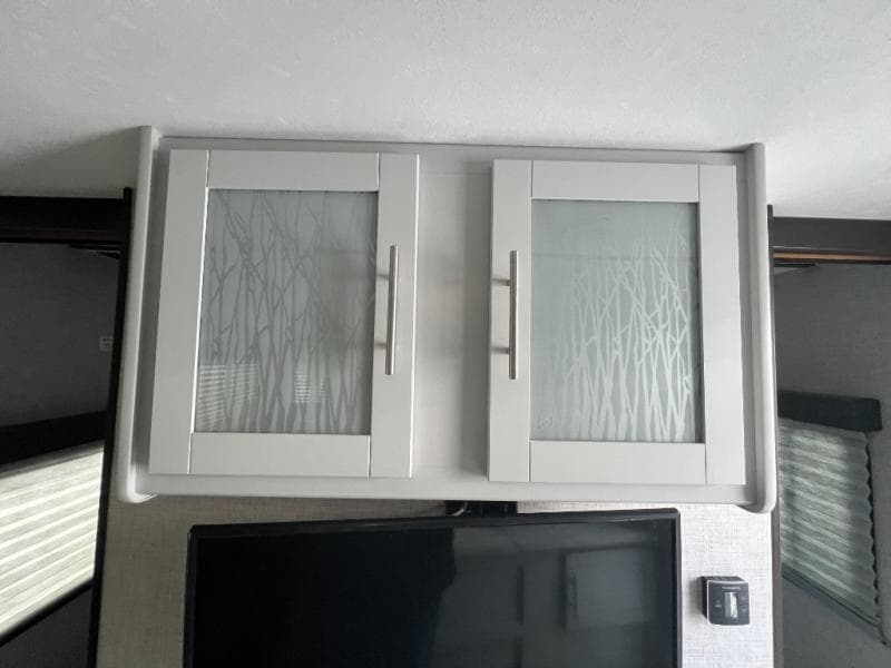 2020 Keystone RV 2020 Keystone RV Bullet Ultra Lite Series - thumbnail 4