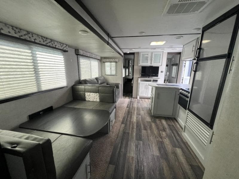 2020 Keystone RV 2020 Keystone RV Bullet Ultra Lite Series - thumbnail 22