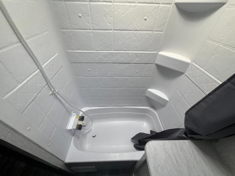 2020 Keystone RV 2020 Keystone RV Bullet Ultra Lite Series - thumbnail 35