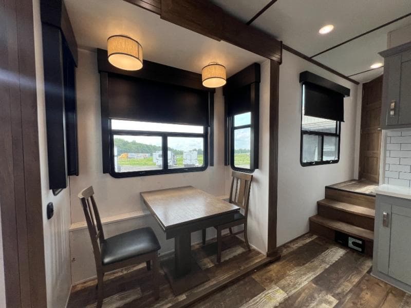 2020 Keystone RV 2020 Keystone RV Fuzion - thumbnail 18