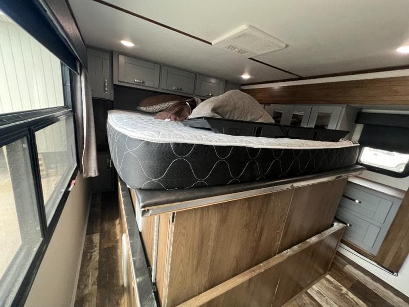 2020 Keystone RV 2020 Keystone RV Fuzion - thumbnail 49