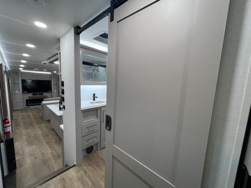 2025 Alliance 2025 Alliance Paradigm - thumbnail 50