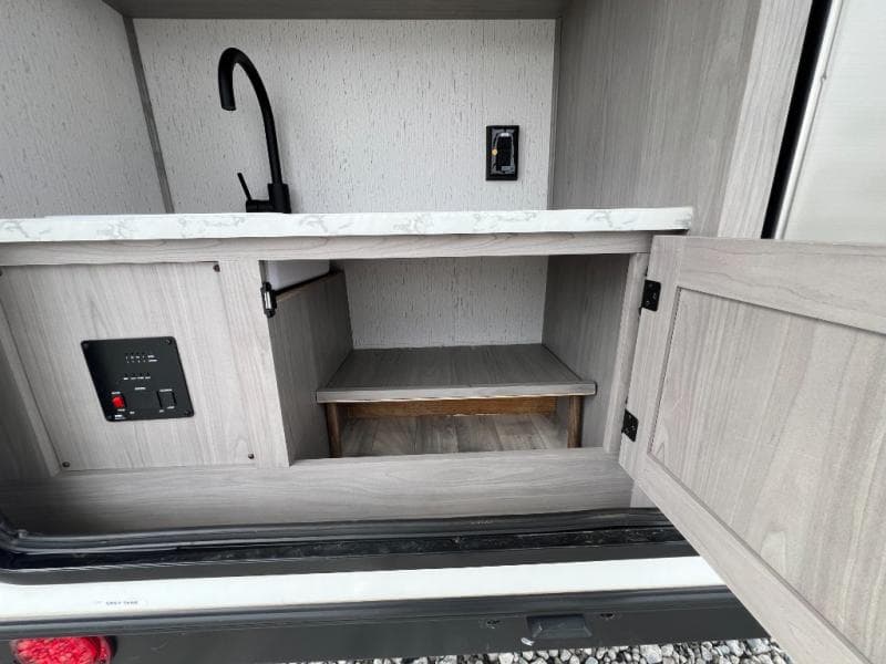 2023 Dutchmen 2023 Dutchmen Coleman - thumbnail 12