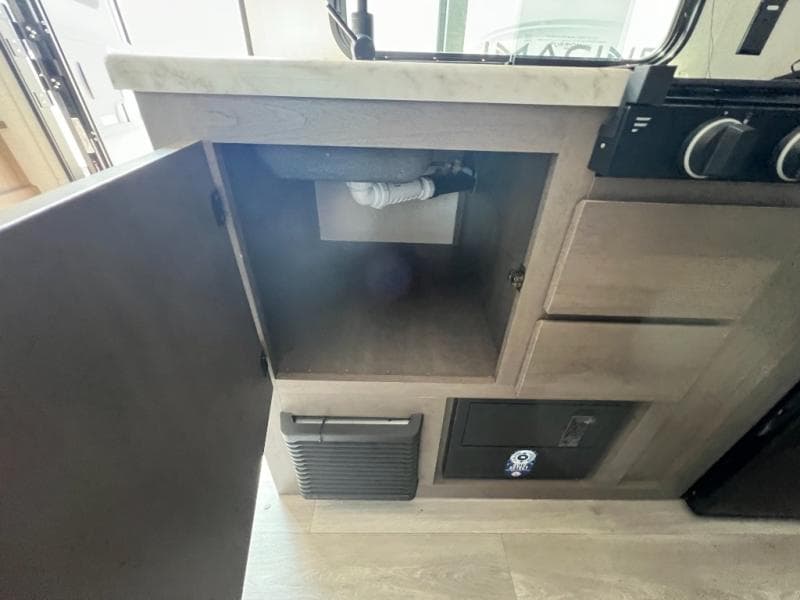 2024 Grand Design 2024 Grand Design Transcend One - thumbnail 15