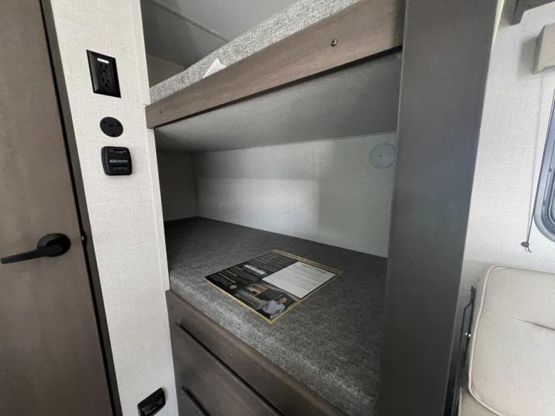 2024 Grand Design 2024 Grand Design Transcend One - thumbnail 20