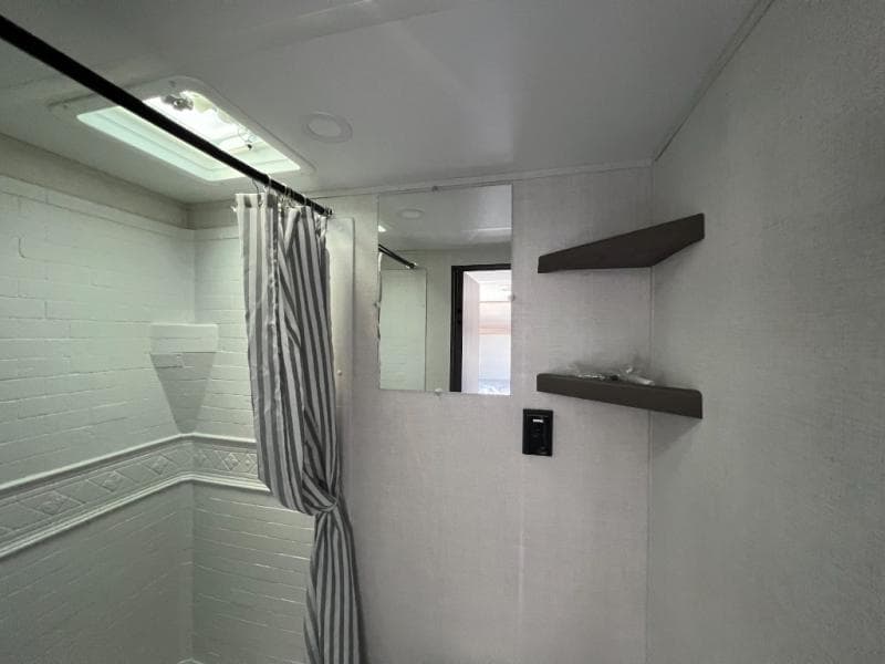 2024 Grand Design 2024 Grand Design Transcend One - thumbnail 22