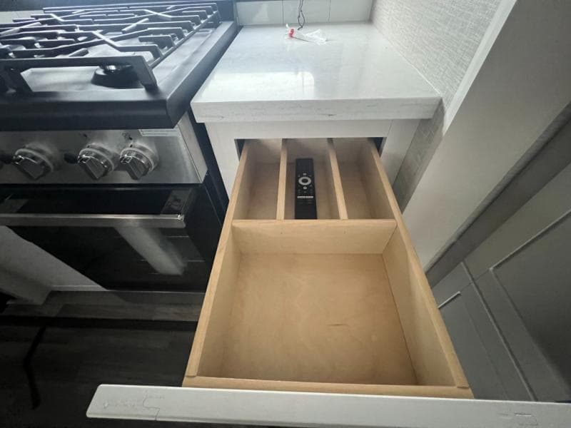 2025 Jayco 2025 Jayco North Point - thumbnail 34