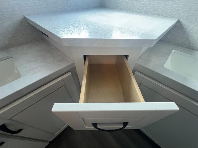 2025 Jayco 2025 Jayco North Point - thumbnail 60