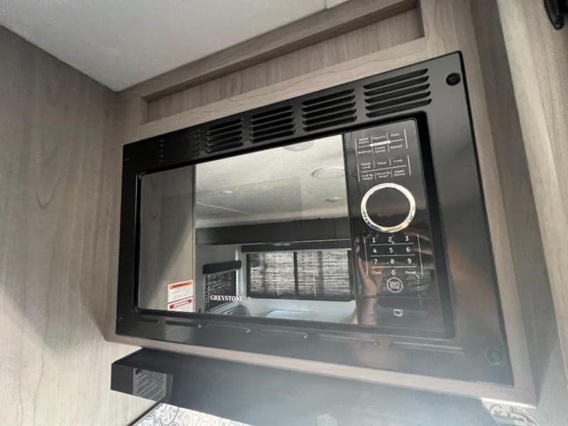 2022 Dutchmen 2022 Dutchmen Coleman Light - thumbnail 12