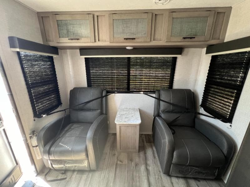 2022 Dutchmen 2022 Dutchmen Coleman Light - thumbnail 20