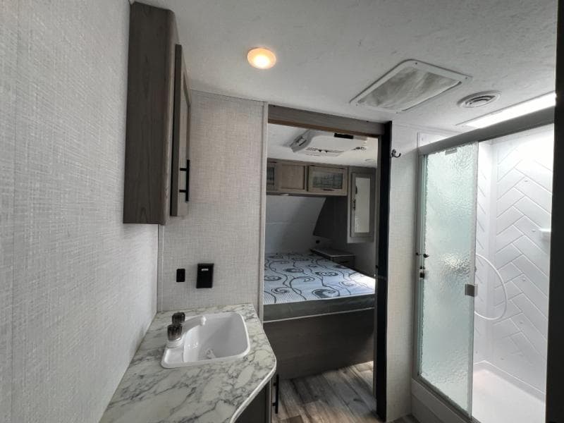 2022 Dutchmen 2022 Dutchmen Coleman Light - thumbnail 22