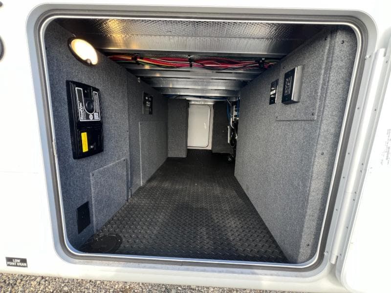 2025 Jayco 2025 Jayco North Point - thumbnail 13