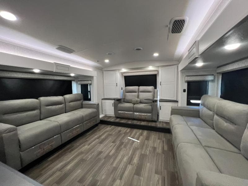 2025 Jayco 2025 Jayco North Point - thumbnail 42