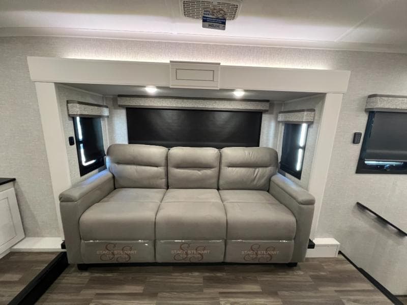 2025 Jayco 2025 Jayco North Point - thumbnail 47