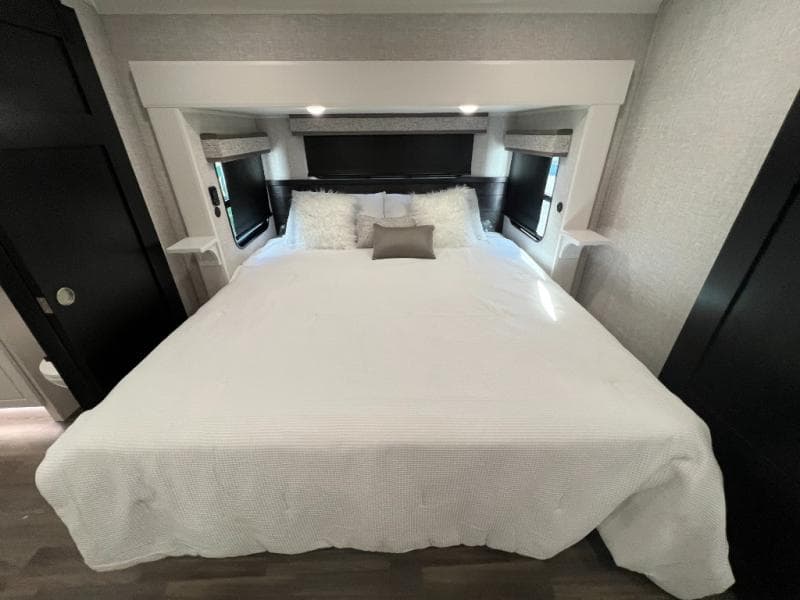 2025 Jayco 2025 Jayco North Point - thumbnail 59