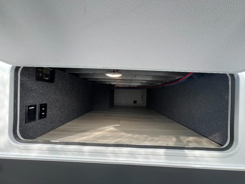 2025 Forest River 2025 Forest River Wildcat - thumbnail 9