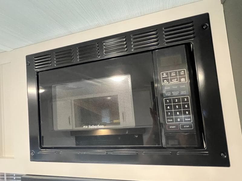 2025 Keystone 2025 Keystone Bullet Crossfire - thumbnail 11