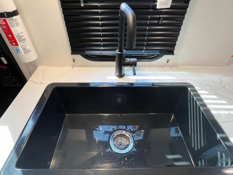 2025 Keystone 2025 Keystone Bullet Crossfire - thumbnail 13