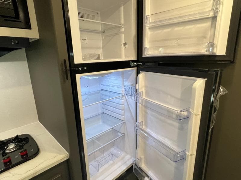 2025 Keystone 2025 Keystone Bullet Crossfire - thumbnail 18