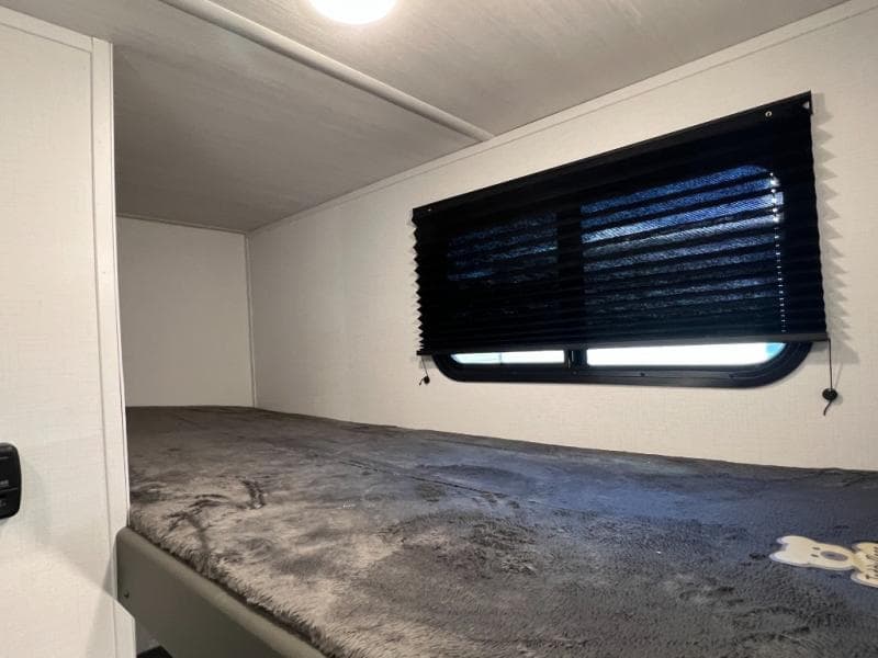 2025 Keystone 2025 Keystone Bullet Crossfire - thumbnail 26