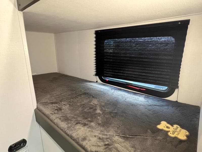 2025 Keystone 2025 Keystone Bullet Crossfire - thumbnail 27