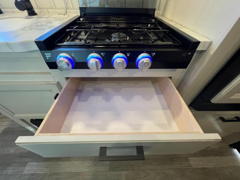 2022 Jayco 2022 Jayco Jay Feather - thumbnail 17