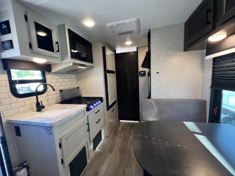 2022 Jayco 2022 Jayco Jay Feather - thumbnail 20